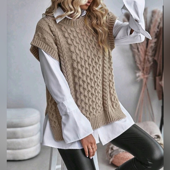 Sweaters - New Chic Cable Knit Sleeveless Sweater Vest Top Tan Khaki